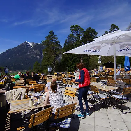 Landkomforthotel Panorama & Restaurant Bella Vista 酒店