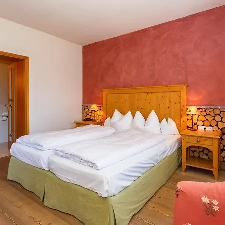 Landkomforthotel Panorama & Restaurant Bella Vista Hotel 3*