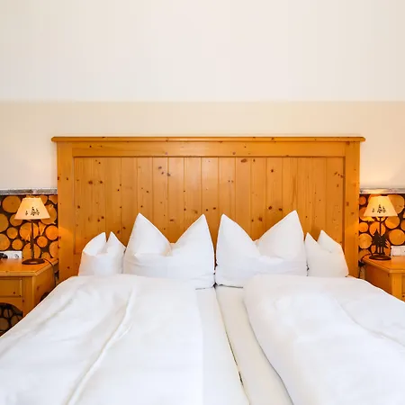 Landkomforthotel Panorama & Restaurant Bella Vista 3* 가르미슈파르텐키르헨